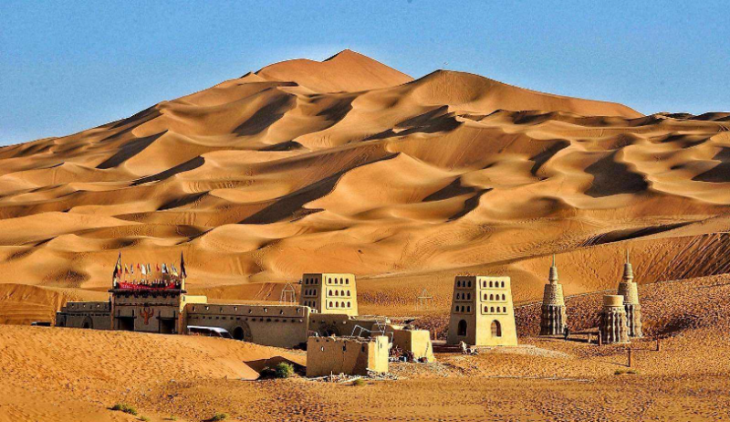 庫(kù)木塔格沙漠